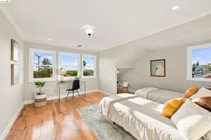 5056 Fairfax Ave, Oakland, CA 94601 - Photo 31