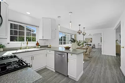 25825 Belhaven St, Hayward, CA 94545 - Photo 25