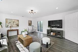 25825 Belhaven St, Hayward, CA 94545 - Photo 29