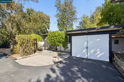 2759 Warner Ln, Pleasant Hill, CA 94523 - Photo 7