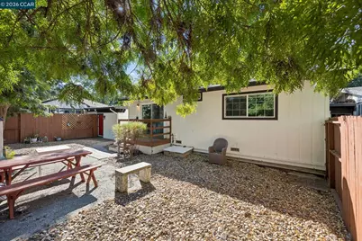 2759 Warner Ln, Pleasant Hill, CA 94523 - Photo 47