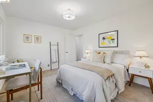 7094 Pinehaven Rd, Oakland, CA 94611 - Photo 23