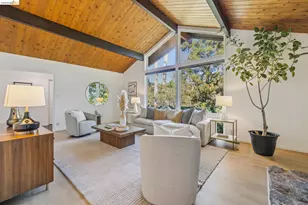 7094 Pinehaven Rd, Oakland, CA 94611 - Photo 1