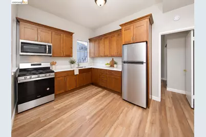 3214 13th Ave, Oakland, CA 94610 - Photo 9