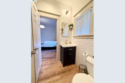 1614 Gould Ct, Alameda, CA 94501 - Photo 17