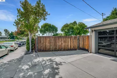 315 Wall St, Livermore, CA 94550 - Photo 27