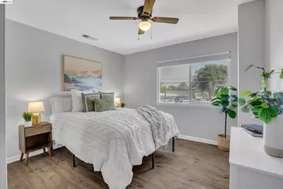 315 Wall St, Livermore, CA 94550 - Photo 11