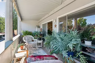 1549 Oakmont Dr, Walnut Creek, CA 94595 - Photo 19