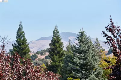 1549 Oakmont Dr #4, Walnut Creek, CA 94595 - Photo 21