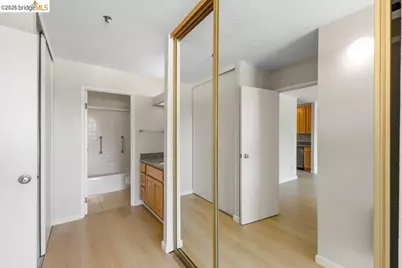 555 Pierce St #804, Albany, CA 94706 - Photo 21