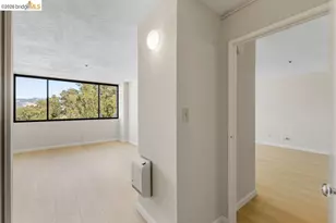555 Pierce St, Albany, CA 94706 - Photo 15