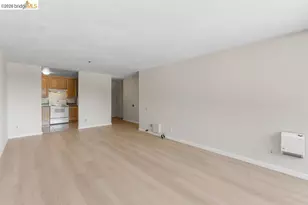 555 Pierce St, Albany, CA 94706 - Photo 11