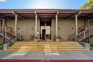 4 Anchor Dr, Emeryville, CA 94608 - Photo 29