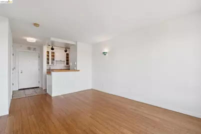 4 Anchor Dr #F441, Emeryville, CA 94608 - Photo 13