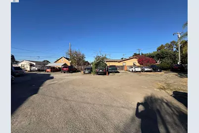 22727 Amador St, Hayward, CA 94541 - Photo 3