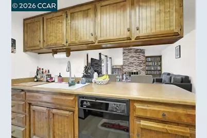 1590 Lisa Ct, Yuba City, CA 95993 - Photo 11