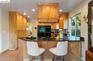 4756 Sequoyah Rd, Oakland, CA 94605 - Photo 19