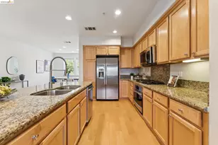3203 Jetty Dr, Richmond, CA 94804 - Photo 13