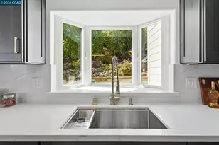 20 Surmont Ct, Lafayette, CA 94549 - Photo 23