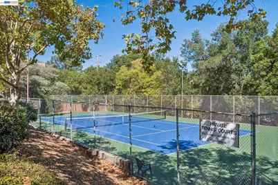 1879 Cannon Dr, Walnut Creek, CA 94597 - Photo 5