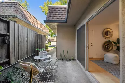 1879 Cannon Dr, Walnut Creek, CA 94597 - Photo 23