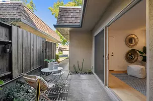 1879 Cannon Dr, Walnut Creek, CA 94597 - Photo 23