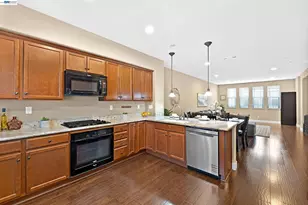 1159 Martin Luther King Dr, Hayward, CA 94541 - Photo 13