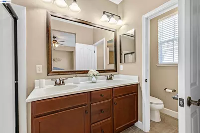 1159 Martin Luther King Dr, Hayward, CA 94541 - Photo 21