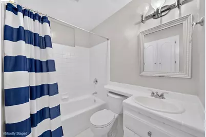 5445 Crittenden St, Oakland, CA 94601 - Photo 17
