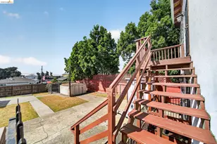 5445 Crittenden St, Oakland, CA 94601 - Photo 29