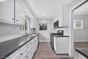 5445 Crittenden St, Oakland, CA 94601 - Photo 13