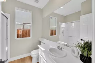 1060 Berkshire Ct, Discovery Bay, CA 94505 - Photo 25