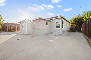 2240 Lessley Ave, Castro Valley, CA 94546 - Photo 3