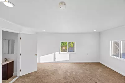 2240 Lessley Ave, Castro Valley, CA 94546 - Photo 13