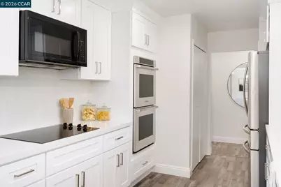 48 Kingston Pl, Walnut Creek, CA 94597 - Photo 21