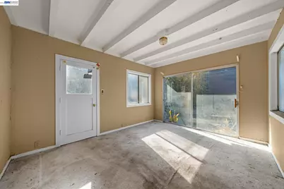 624 Sierra Point Rd, Brisbane, CA 94005 - Photo 13