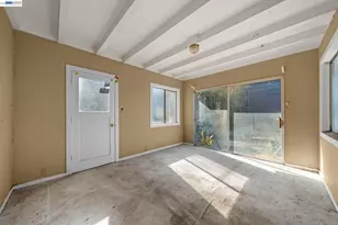 624 Sierra Point Rd, Brisbane, CA 94005 - Photo 13