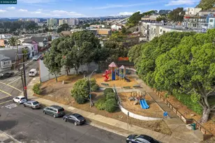 219 Hillcrest Dr, Daly City, CA 94014 - Photo 7