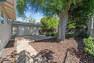 1408 Carmelita Ct, Concord, CA 94520 - Photo 29
