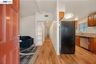 3917 Haywood St, Sacramento, CA 95838 - Photo 9