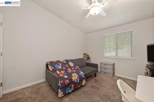 3917 Haywood St, Sacramento, CA 95838 - Photo 25
