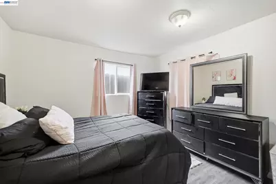 1321 145th Ave, San Leandro, CA 94578 - Photo 59