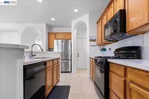 23 Mankato Ct, Sacramento, CA 95835 - Photo 21