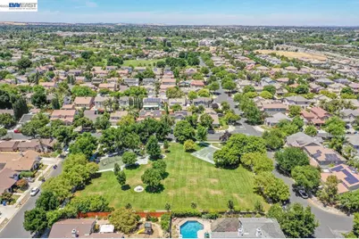 4785 Mills Dr, Brentwood, CA 94513 - Photo 59