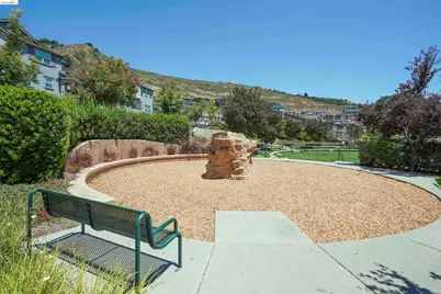 6246 Boulder Ln #4807, Oakland, CA 94605 - Photo 41