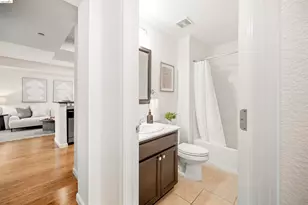 6246 Boulder Ln, Oakland, CA 94605 - Photo 19