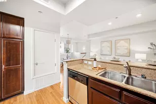 6246 Boulder Ln, Oakland, CA 94605 - Photo 17