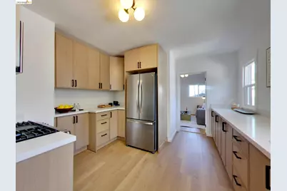 2701 Chestnut St, Oakland, CA 94607 - Photo 13