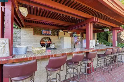 168 Crestview Dr, Orinda, CA 94563 - Photo 41