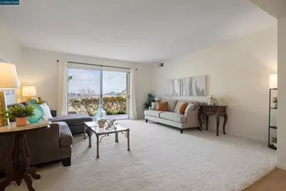 1348 Rockledge Ln #4, Walnut Creek, CA 94595 - Photo 11